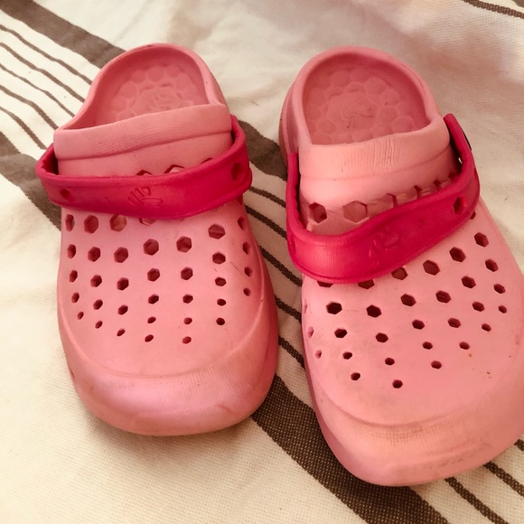 Girls JoyBees size 12. Good used condition. - Picture 2 of 3